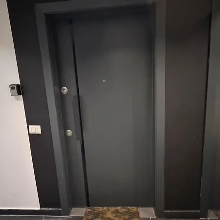 Lägenhet Luxury 7 At Square 21 Tirana