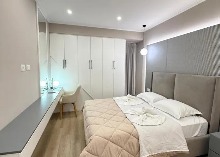 Luxury 7 At Square 21 Apartment *