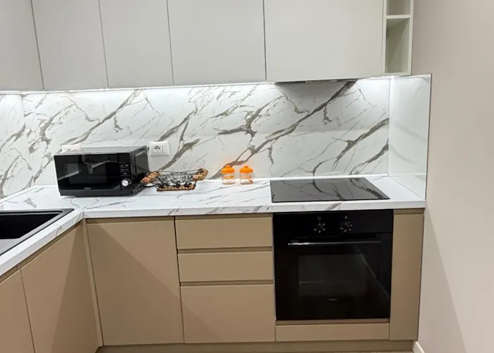 Luxury 7 At Square 21 Apartment *