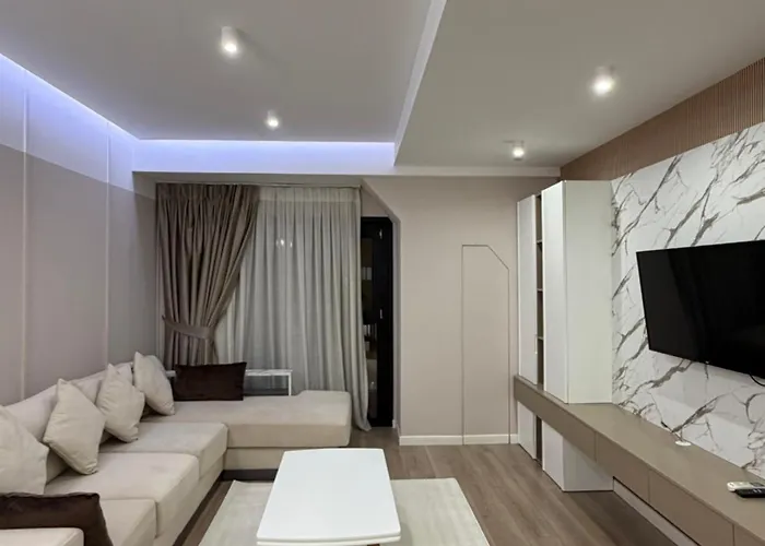 Luxury 7 At Square 21 *